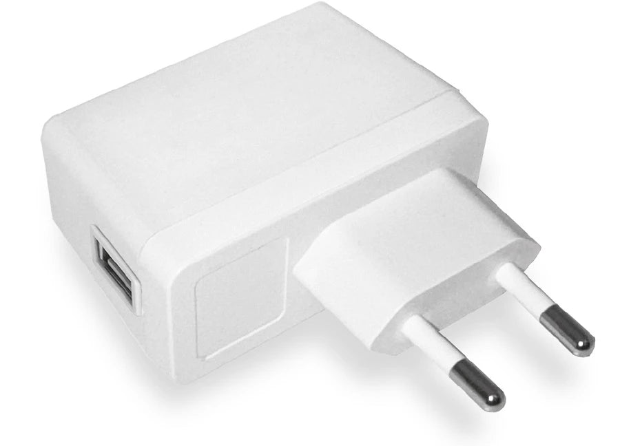 B.Well Adaptor universal pentru priză (AD-75)